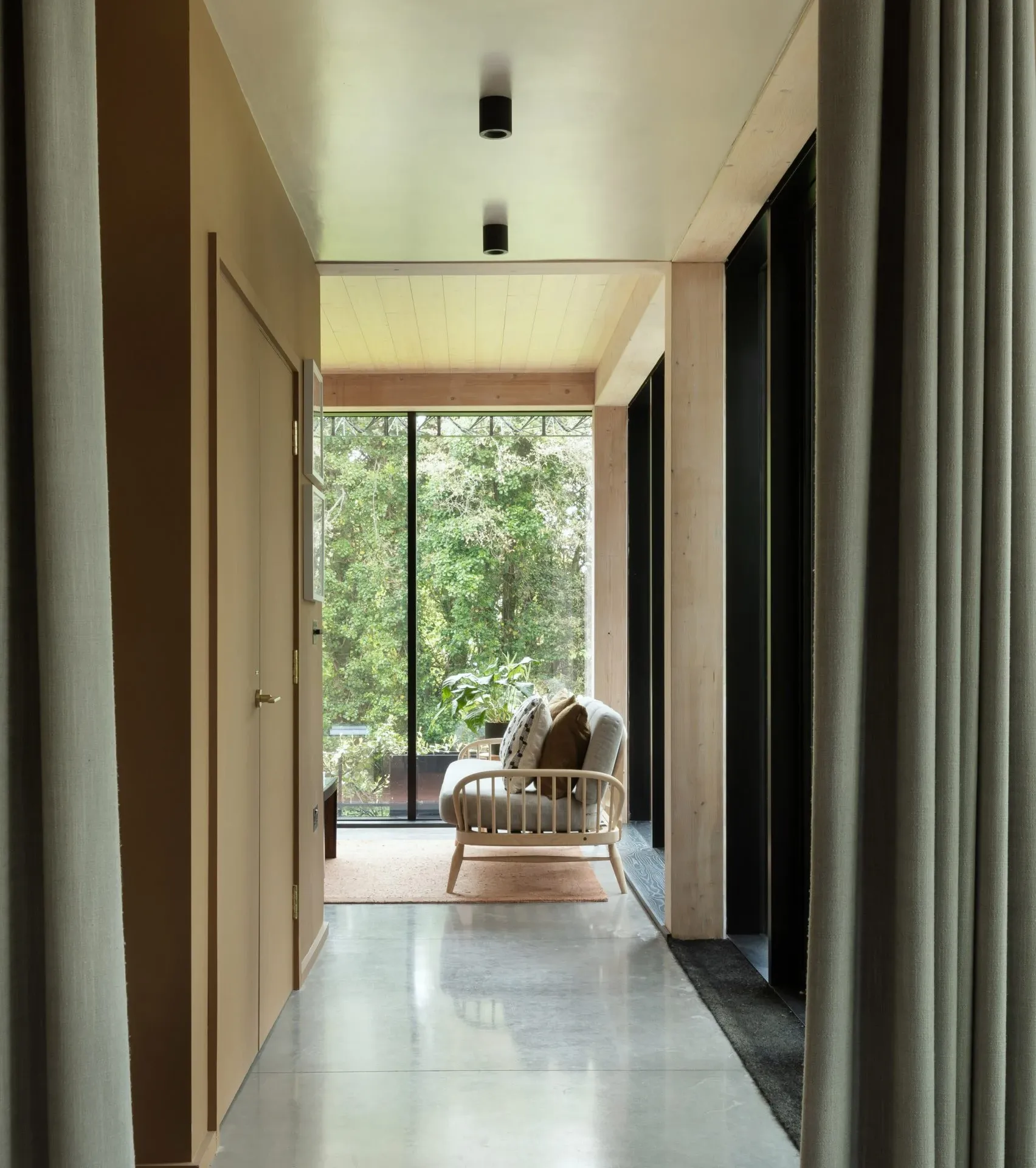 Giles-Miller-Studio-dom-Kent-designalive.pl_8