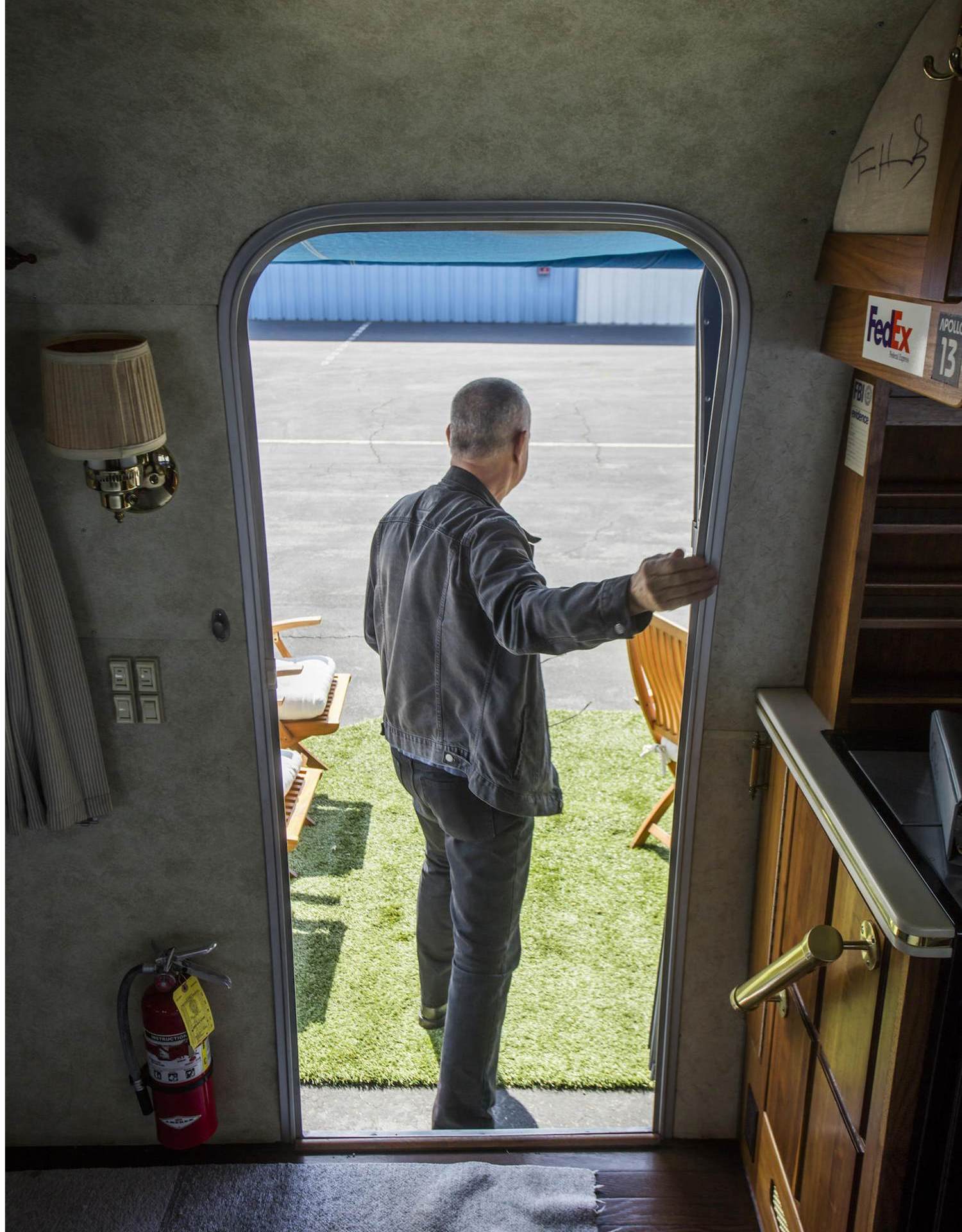 tom-hanks-airstream-designalive-3