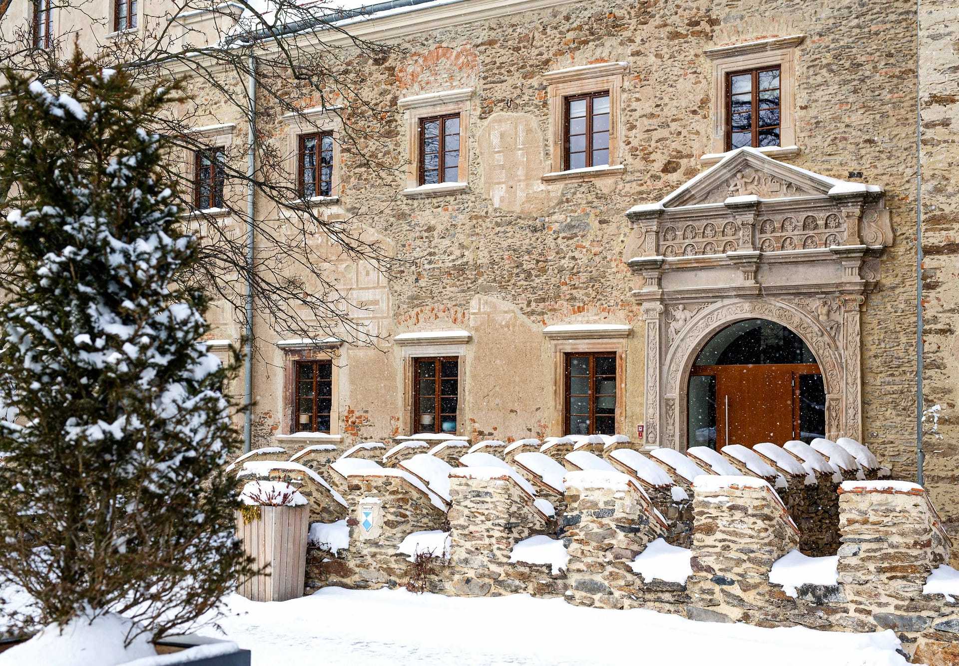 1_Uroczysko_da53_designalive-4