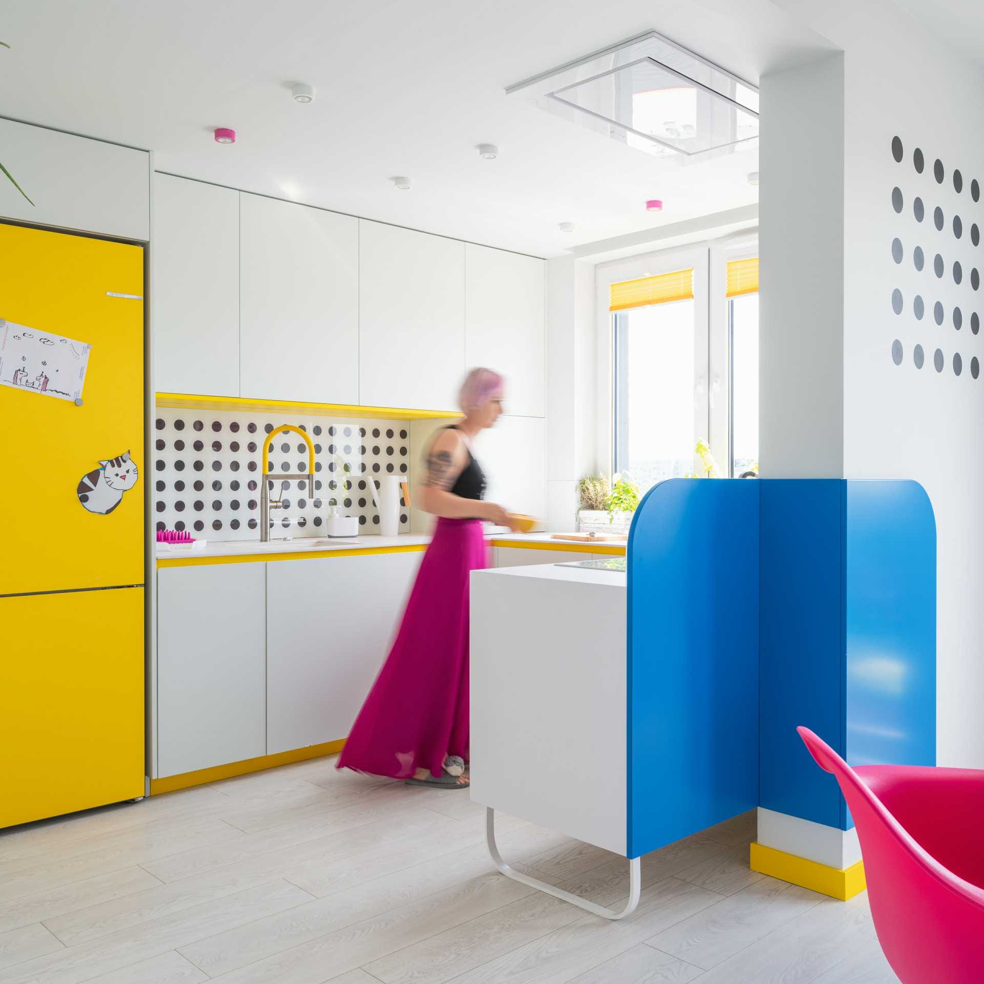 VERYHAPPYFLAT_Design_Alive_36
