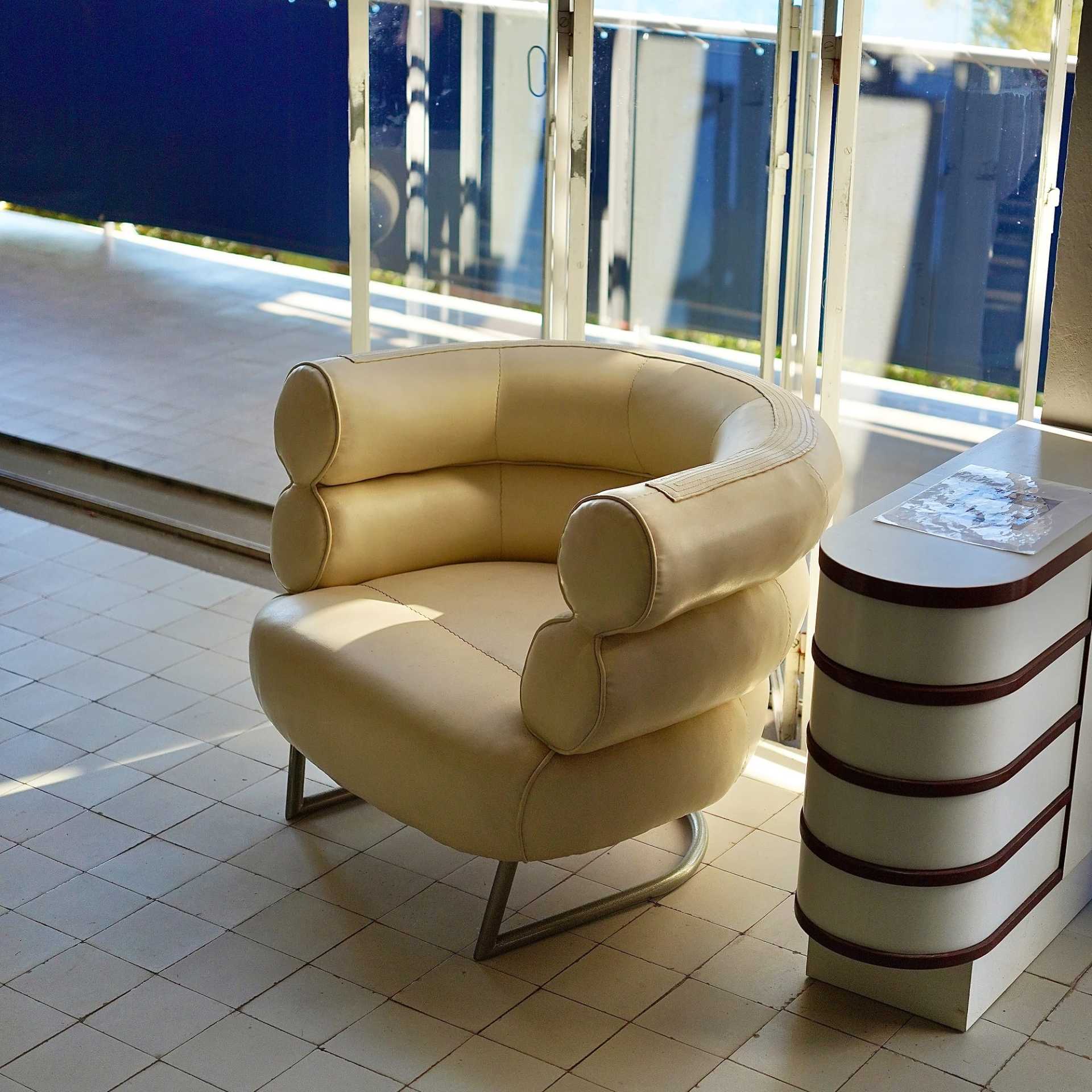 Villa_E-1027_Eileen-Gray_designalive-6