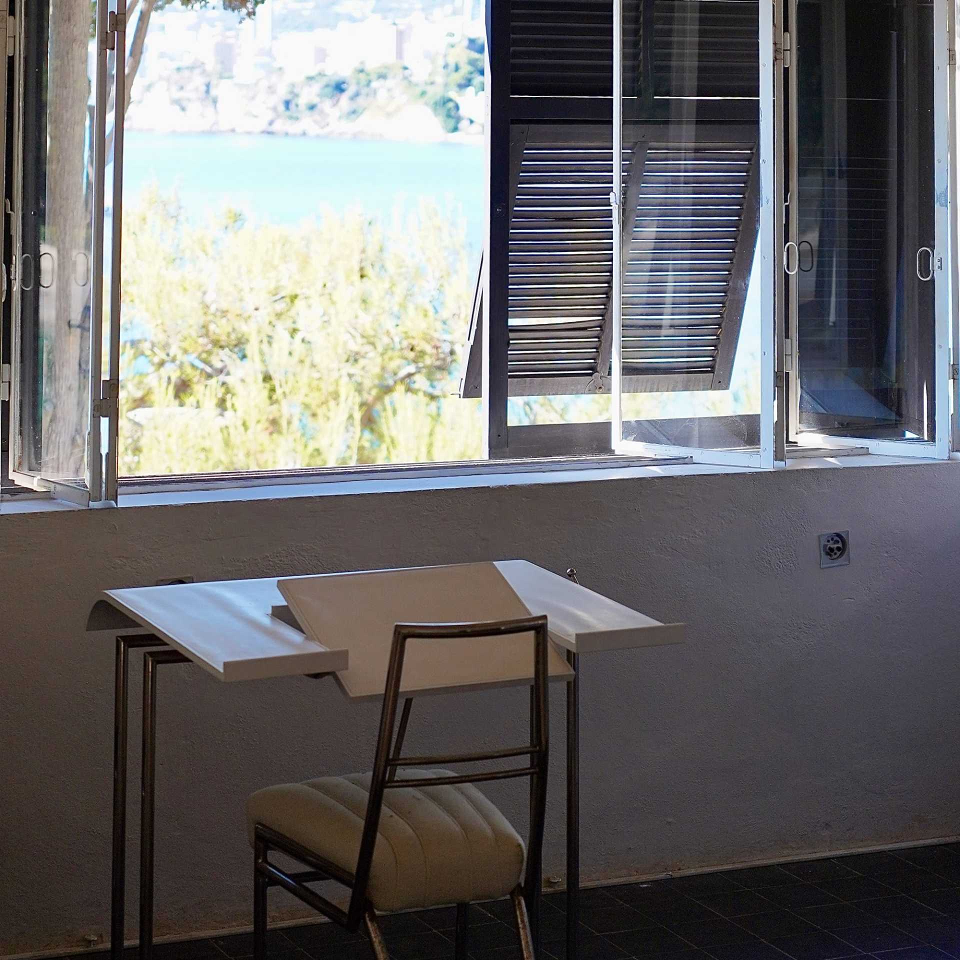 Villa_E-1027_Eileen-Gray_designalive-8