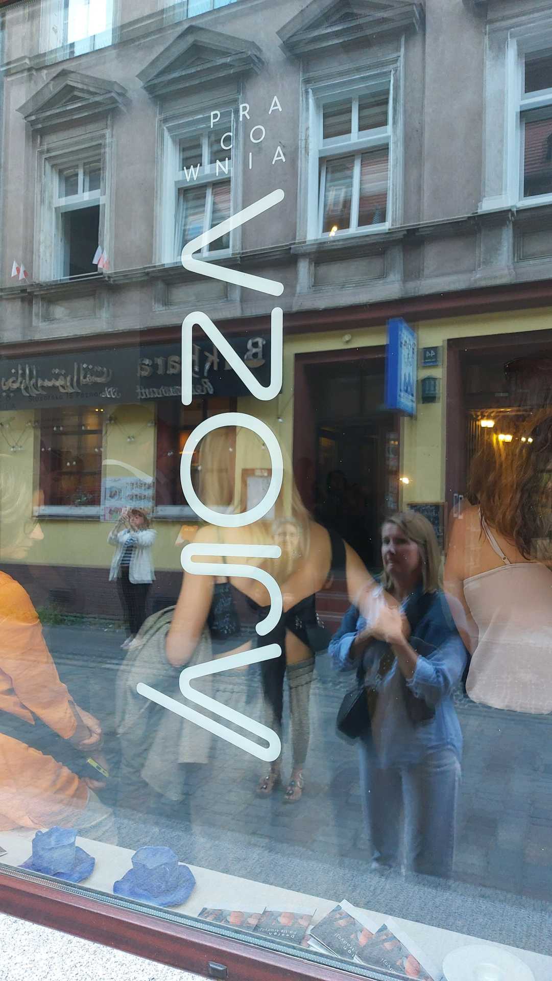Vzory_Poznan_Cmielow_Design_Studio_Design_Alive_9