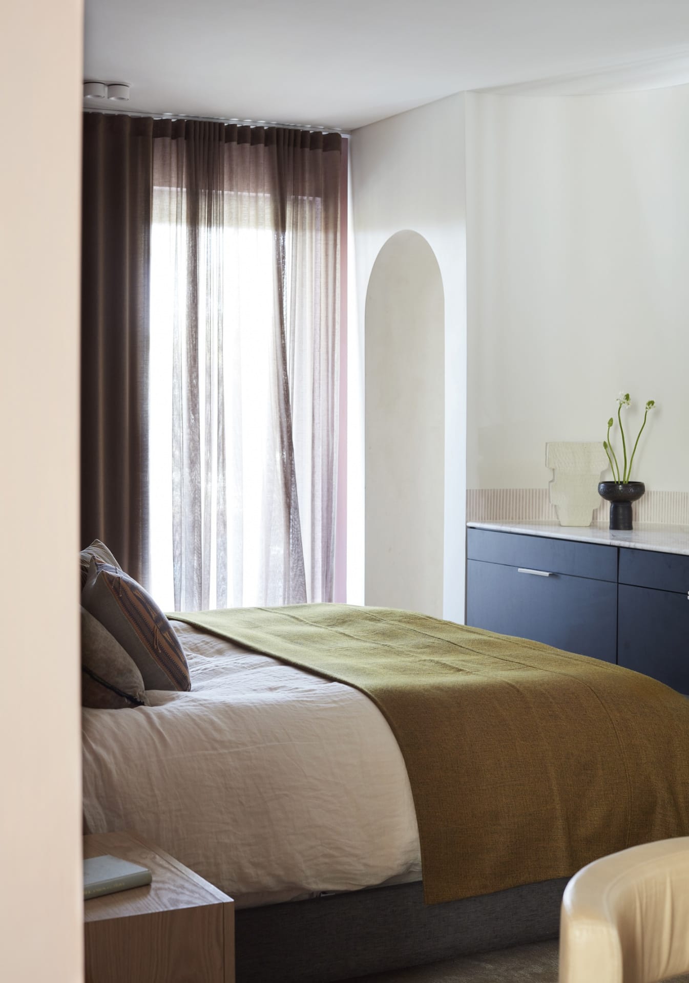 YSG-Studio_Budge-Over-Dover_designalive-20
