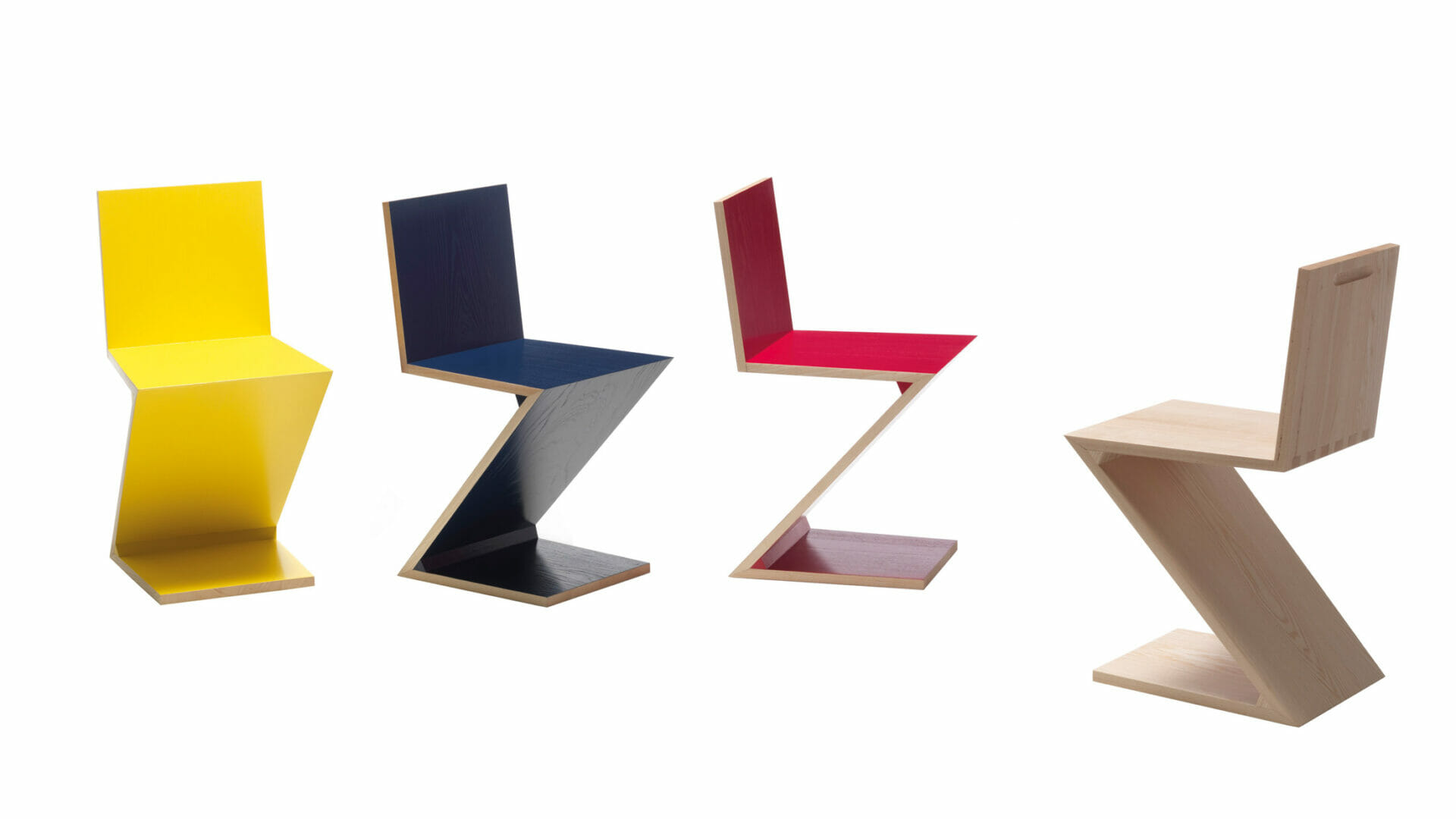 Czerwono-niebieskie krzesło, powstałe z fabryce holenderskiego projektanta i architekta. fot. Archiwum