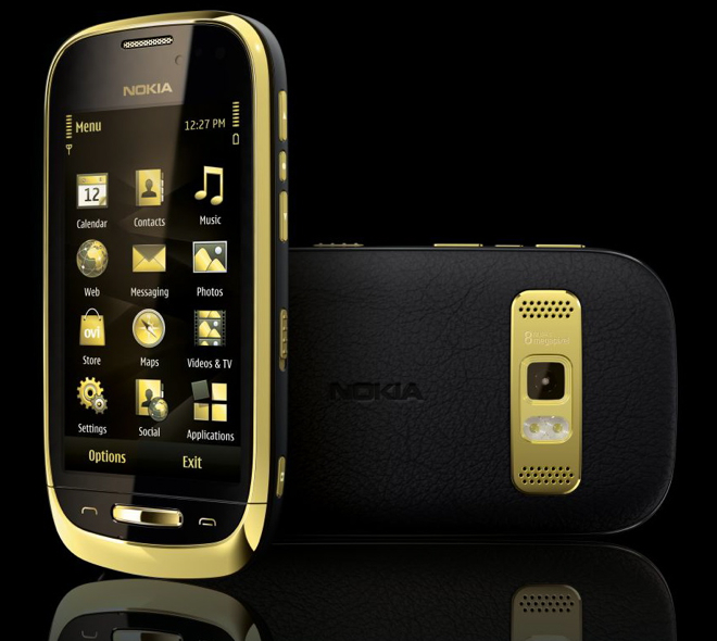 Nokia Oro powlekana złotem