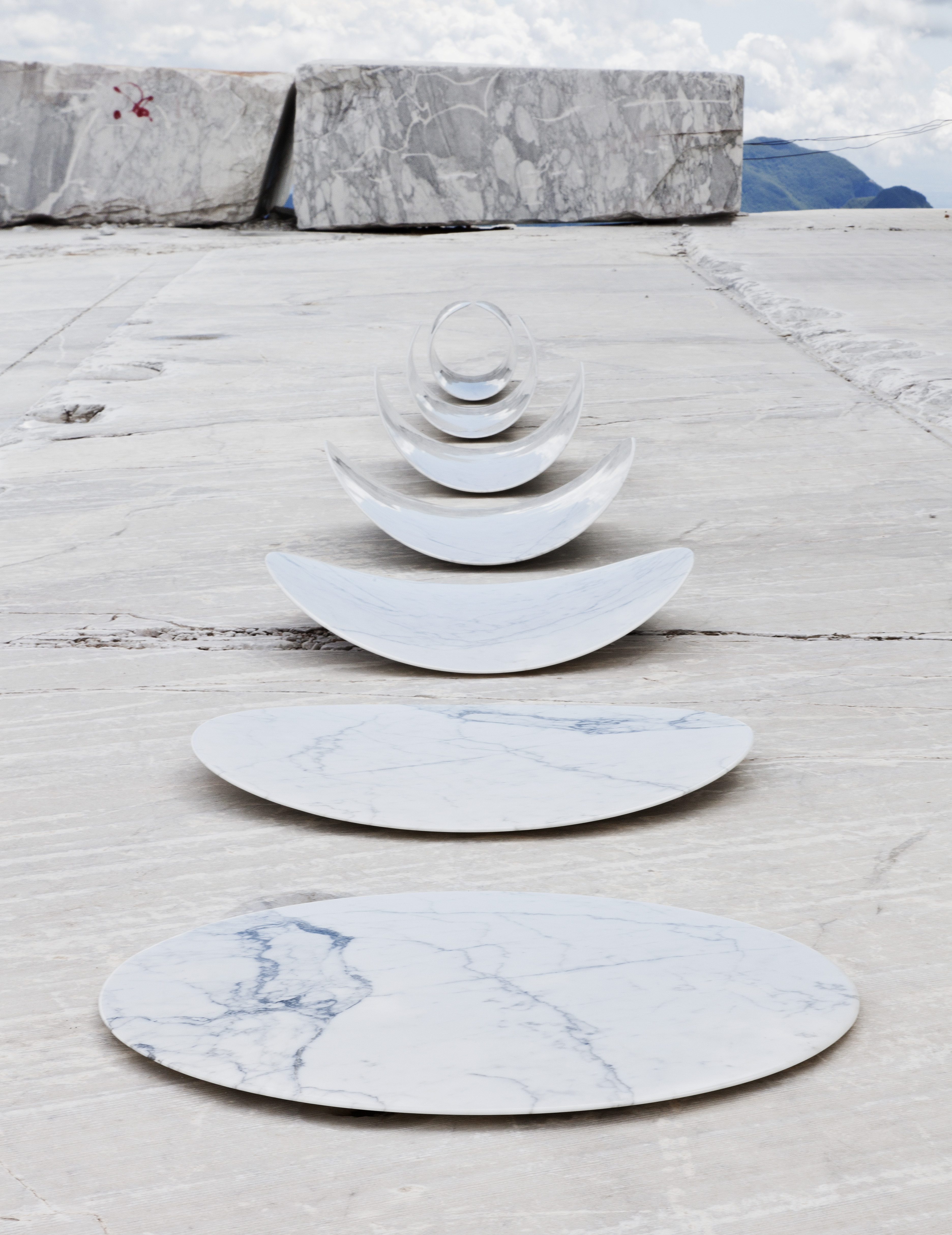 Michael Anastassiades_Miracle Chips_Designalive2