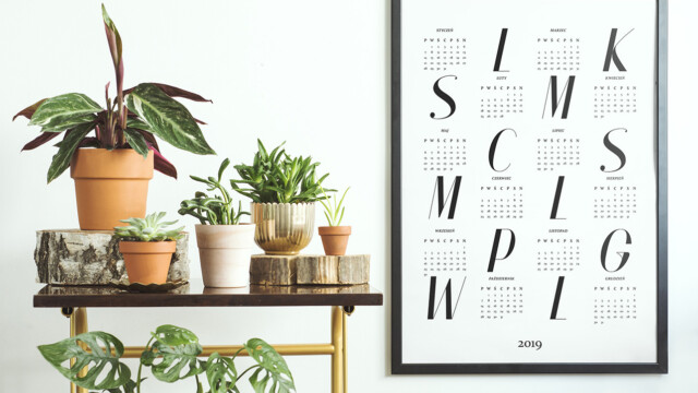 Kalendarz plakatowy – dekoracja, która przyda się w każdym domu