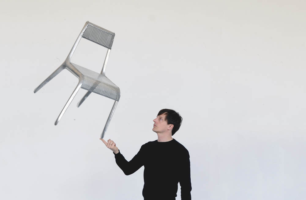 Polskie Ultraleggera najlżejszym krzesłem w historii designu!