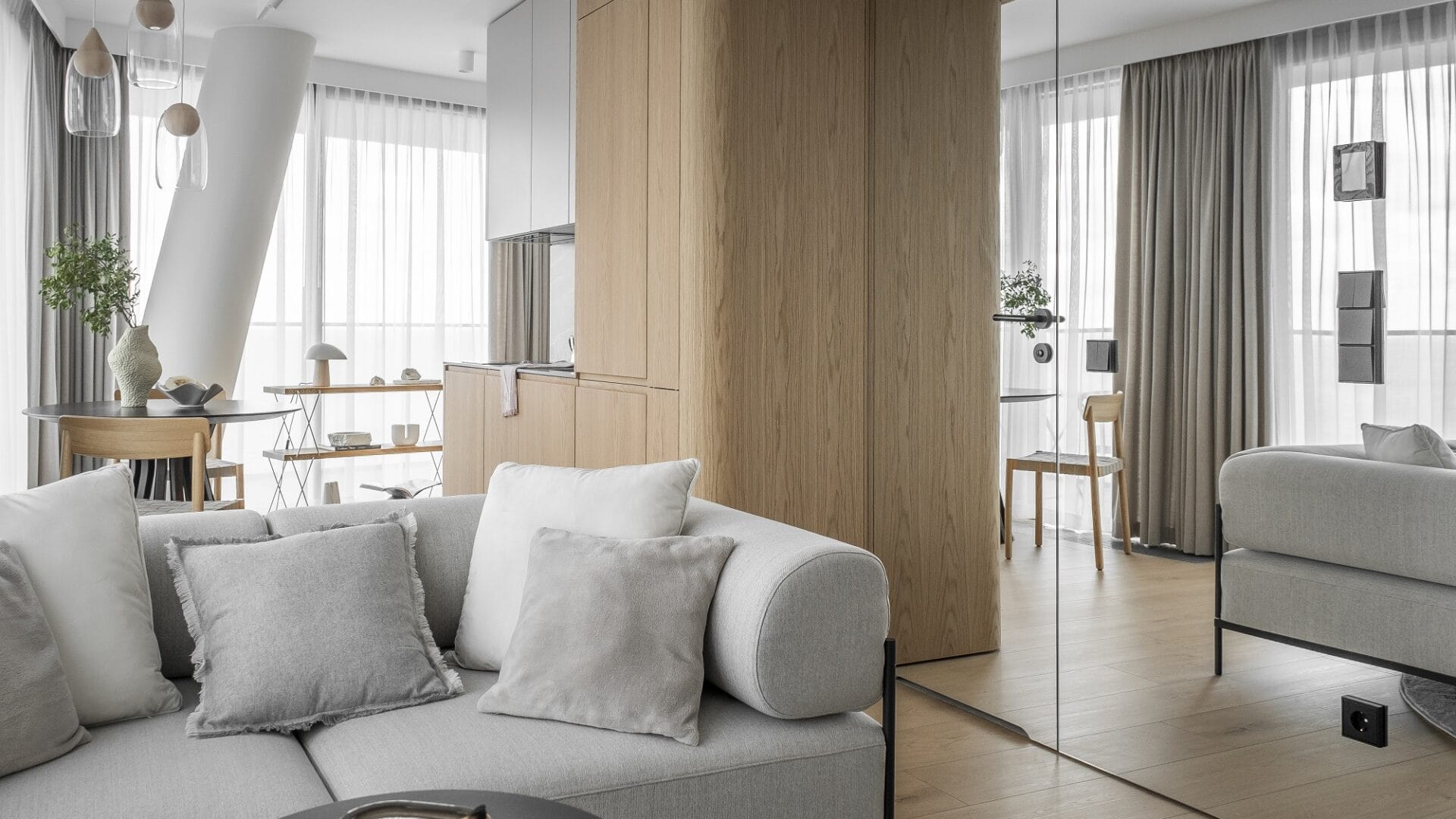 Apartament z lustrem