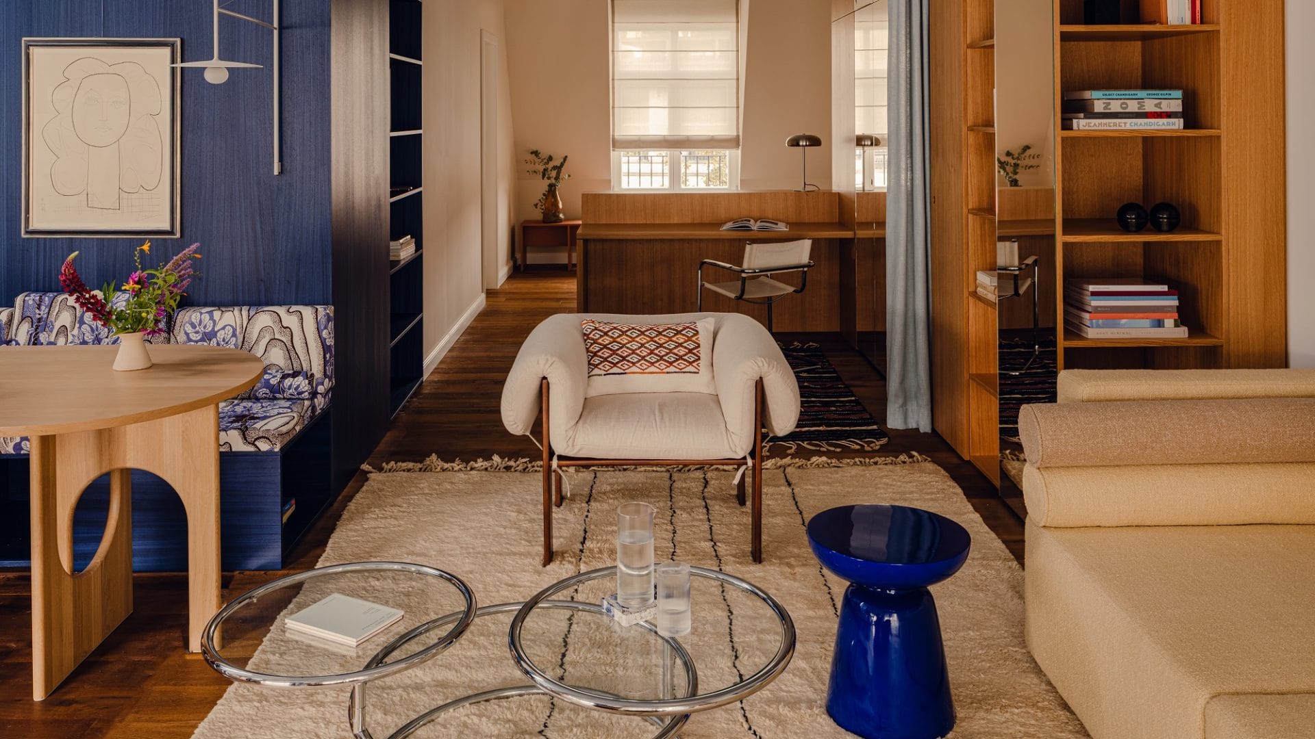 Blue box. Trick z niebieskim pudełkiem odmienił berlińskie mieszkanie